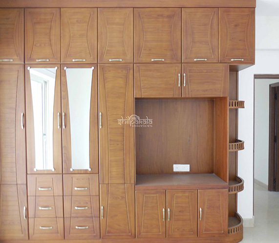 modular kitchen designs in kerala
